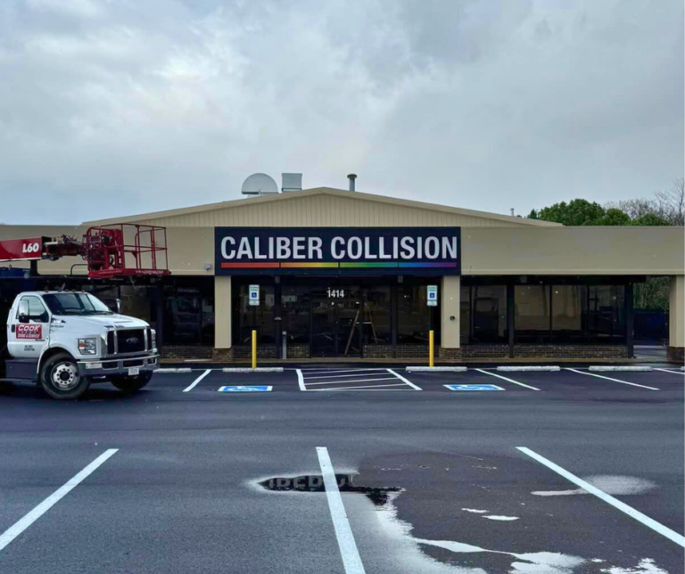 Caliber Collison sign, wide shot